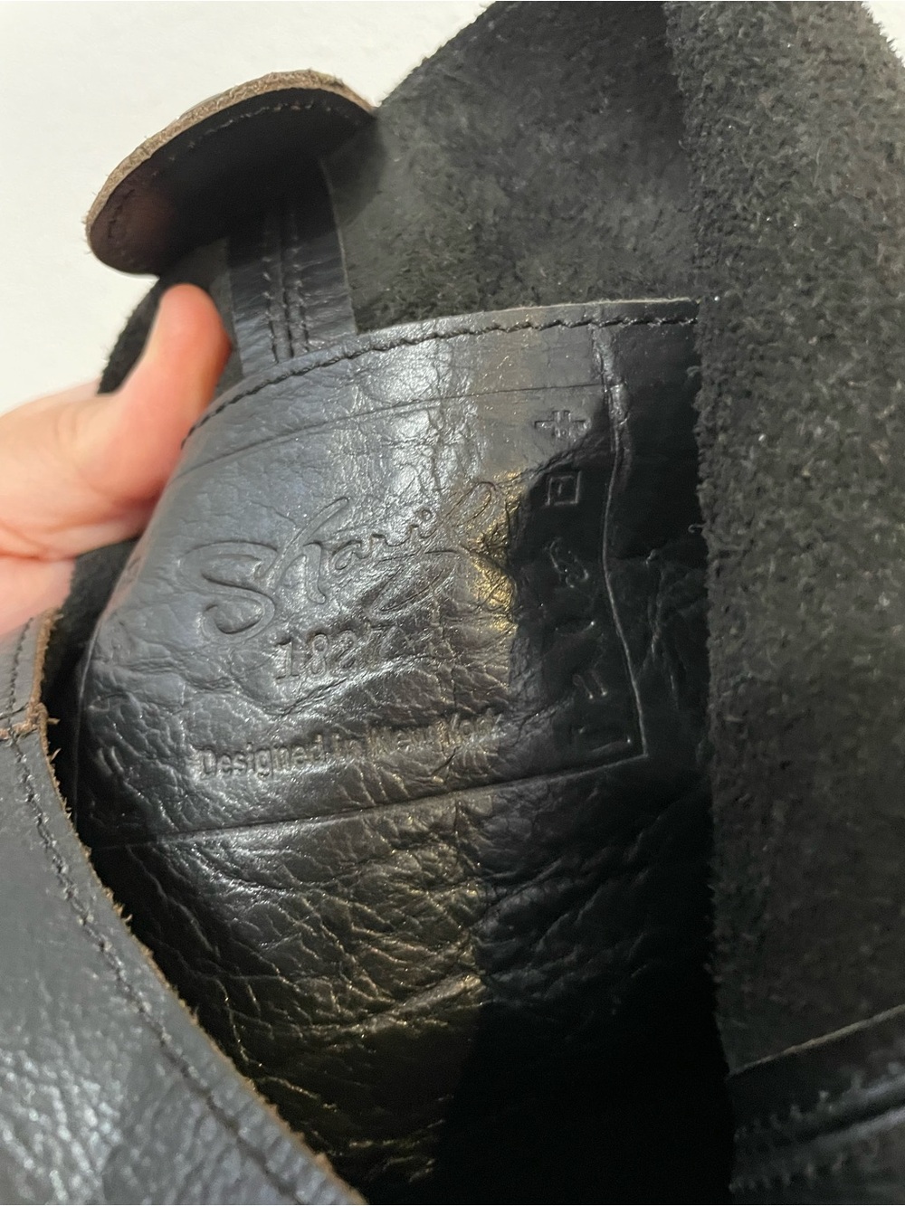 Sharif Legacy slouchy hobo Shoulder bag in black pearlescent leather - Picture 6 of 8
